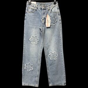 Cali 1850 Jeans Womens Size 5/27 (Fits as 25x29) Straight Leg Frayed Hearts NEW